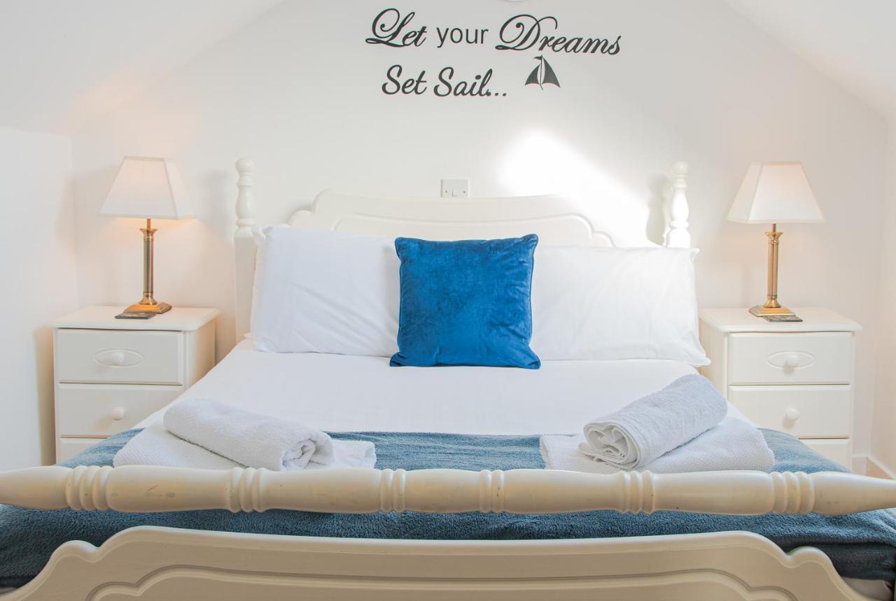 1844 Seascape Cottage Is Located On The Wild Atlantic Way Fanore 외부 사진