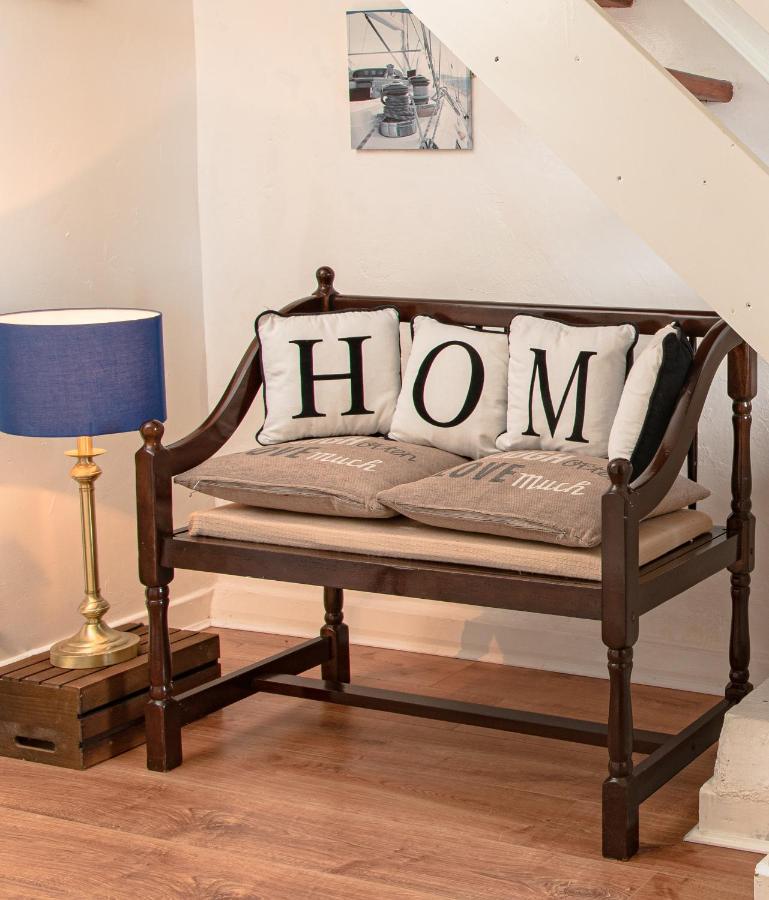 1844 Seascape Cottage Is Located On The Wild Atlantic Way Fanore 외부 사진